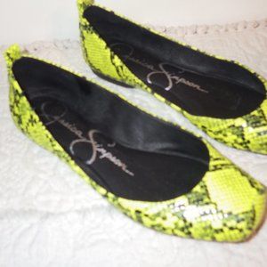 New Jessica Simpson SZ 7 Women's Neon Yellow Python Ballet Flat Shoes